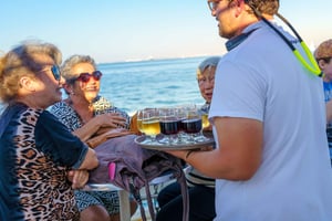 Tagus River Sunset Tour with Snacks and Drink