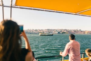 Tagus River Yellow Boat Cruise