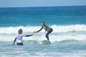 The Surf Instructor - surf lessons with transfer