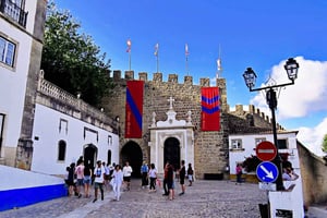 Lisbon to Porto with Óbidos-Nazaré-Fátima-Coimbra-Aveiro