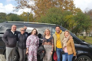 Lisbon to Porto with up to 4 stops: Óbidos, Nazaré, Fátima, and Aveiro