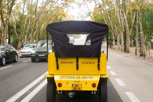 Tuk Tuk City tour with vintage car