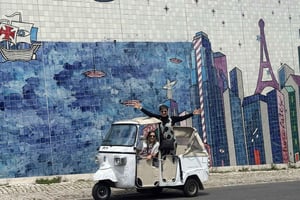 Tuk-Tuk Tour with Free Photos and Videos
