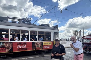 Tuk-Tuk Tour with Free Photos and Videos