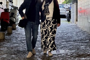 Tuk-Tuk Tour with Free Photos and Videos