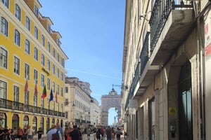 Vegan Food and Culture Walking Tour with Tastings