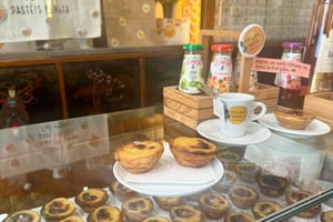 Vegan Food and Culture Walking Tour with Tastings