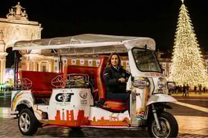 Magical Lisbon Christmas Lights Night Tour 1:30