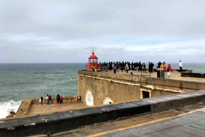 Nazaré (Giant Waves): Half-Day Private Tour from Lisbon