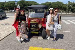 Nostalgic Lisbon Tuk Tuk Tour: Hidden Gems