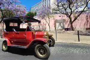 Nostalgic Lisbon Tuk Tuk Tour: Hidden Gems