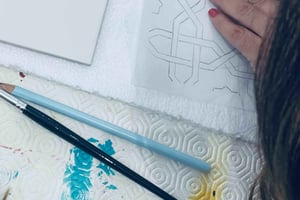 Paint Your Tile and Create Your Unique Piece in an Art Gallery in Lisbon