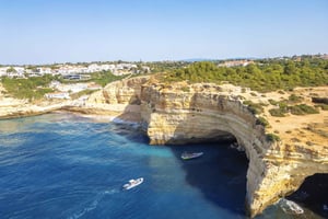 Portimão: Benagil Boat Tour & Marinha Beach & Carvalho Beach