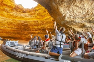 Portimão: Benagil Boat Tour & Marinha Beach & Carvalho Beach