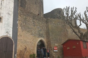 Porto / Lisbon Transfer with Nazaré & Óbidos