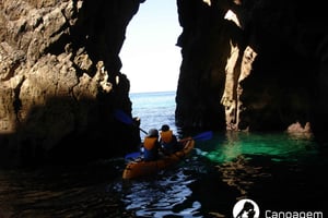 Sesimbra: Arrábida Natural Park Guided Kayaking Tour