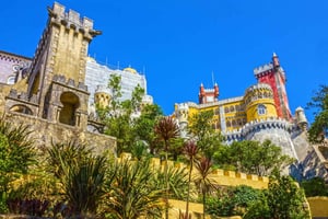 Sintra: Full-Day Deluxe Tour with Pena Palace ticket