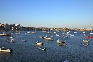 Sintra: Full-Day Deluxe Tour with Pena Palace ticket