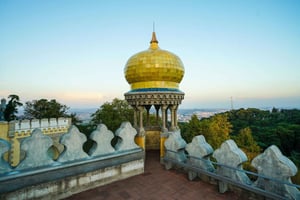 Sintra Palaces & Mysteries, Cabo da Roca & Cascais Incl. tix