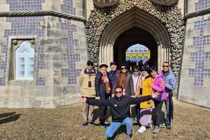 Small Group: Sintra, Pena Palace, Moorish Castle & Cascais