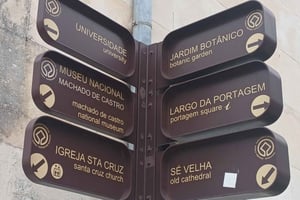 Transfer from Porto to Lisboa with Coimbra and Fatima stops