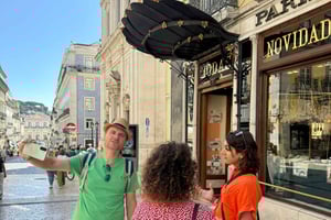 Walking Tour Small Group Lisbon + S. Jorge Castle Tickets