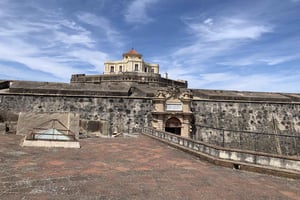 Da Lisbona: Tour guidato di un giorno a Elvas, città UNESCO dell’Alentejo
