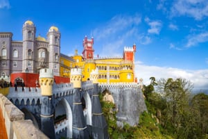 From Lisbon: Sintra Private tour Half-Day in a premium car