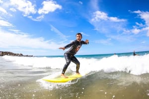 Lisbon: Capafórnia Surf Experience