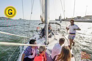 Lisbon: Daytime/Sunset/Night City Sailboat Tour with Drink