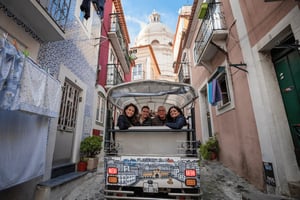 Lisbon: Half-Day Private Guided Tuk-Tuk Tour