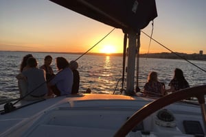 リスボンサンセットカタマランクルーズ（ドリンク付き