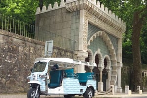 Sintra: History and Sightseeing Tuk Tuk Tour