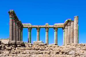 From Lisbon: Évora, Chapel of Bones & Alentejo Wine Tour