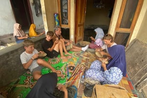 Lombok: lekcja gotowania i warsztaty z bambusowych toreb z odbiorem