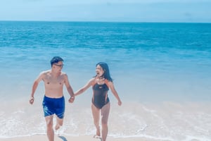 Pink Beach and Southeast Gili Islands Private Day Trip