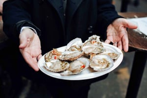 London: Borough Market Food Tour with Local Guide