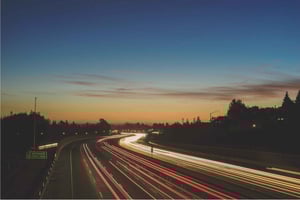 Лондон: частный трансфер в одну сторону в аэропорт Лутон (LTN)