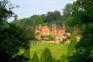 Londyn: Dom rodzinny Winstona Churchilla z transportem