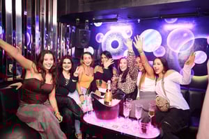 ニューイヤーズ・イブ・パブ・クロール・ロンドン