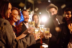 Nytårsbådtur med middag og fyrværkeri ombord på Sapele