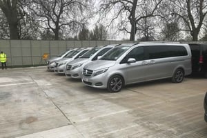 ウィンザー エクスカーション：ロンドンからウィンザーへのチケット付き