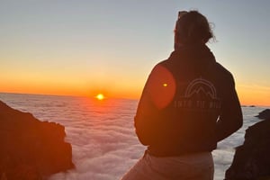 Madeira: Pico Do Arieiro Sunrise With Tea & Biscuits + Hike