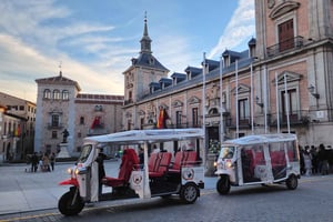 Madrid : explorez la ville en tuk-tuk électrique