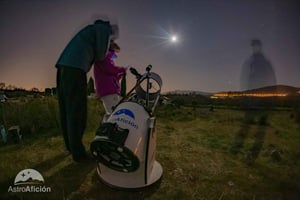 Madrid: Observación del cielo nocturno con astrónomo experto