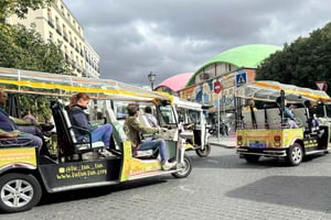 Madrid: Panoramatour med privat guide i gul tuk-tuk