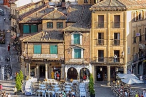 De Madrid a Segovia: tour privado al acueducto romano