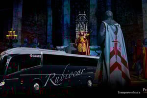 Madrid : Transfert aller-retour au Puy du Fou et billet optionnel