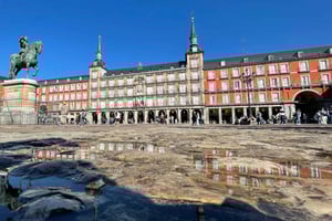 Madrid: Ingresso para o Palácio Real e tour em pequenos grupos
