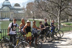 Noleggia una bicicletta a Madrid -Telefono gratuito e tour autoguidato